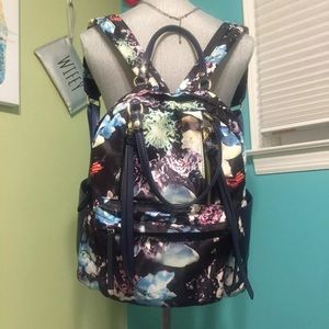 NWT Nayy blue wildflower backpack purse